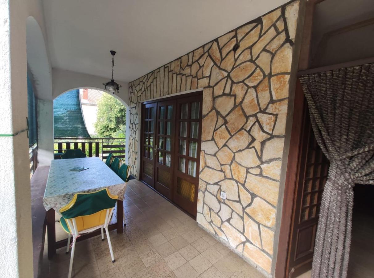 Family Apartment Near Beach Biograd Na Moru Bagian luar foto